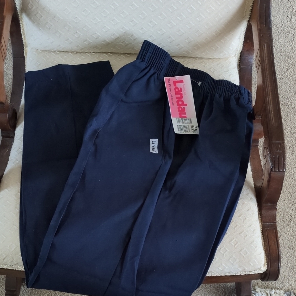 NWT Landau Petite Small Scrub Pants. $13ea OR 2$20 While Both Available.